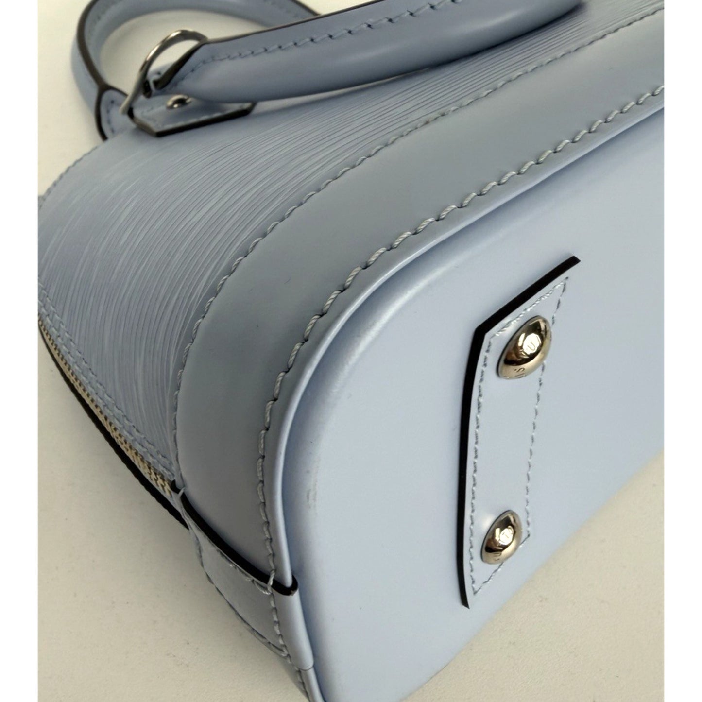 Louis Vuitton Epi Alma BB Bag in Textured Bleu Nuage Leather NFC D9