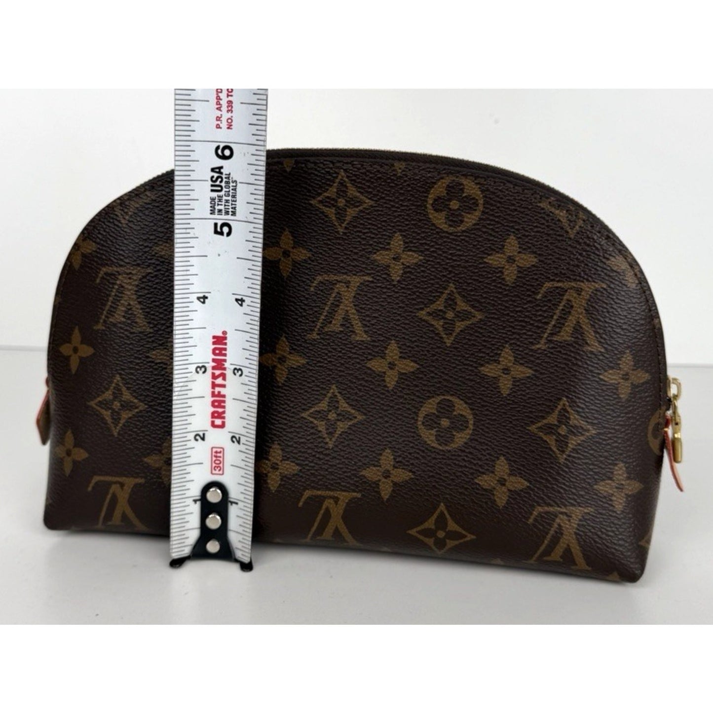 Louis Vuitton Monogram Cosmetic Pouch Bag MM in Coated Canvas 2023 S-07