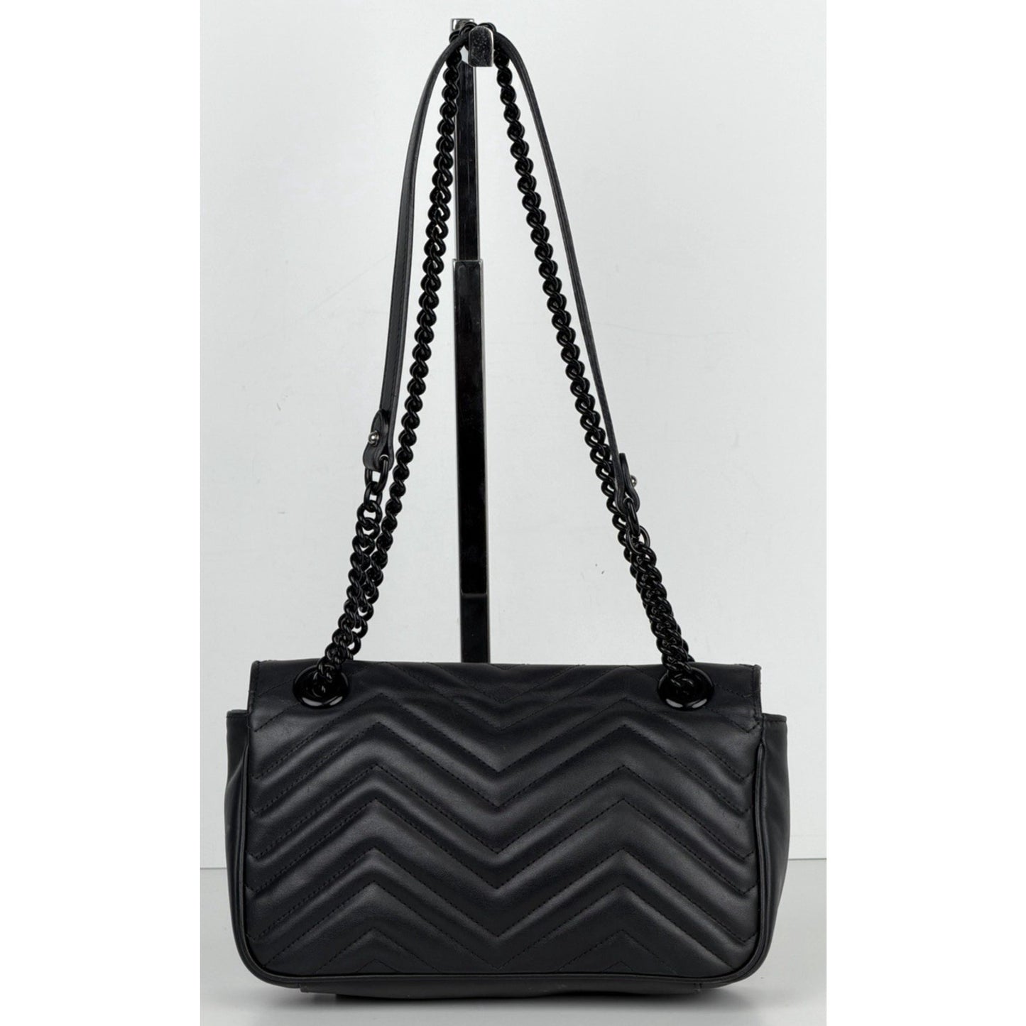 Gucci GG Marmont Matelasse Shoulder Small Bag in Black Quilted Chevron Pattern S
