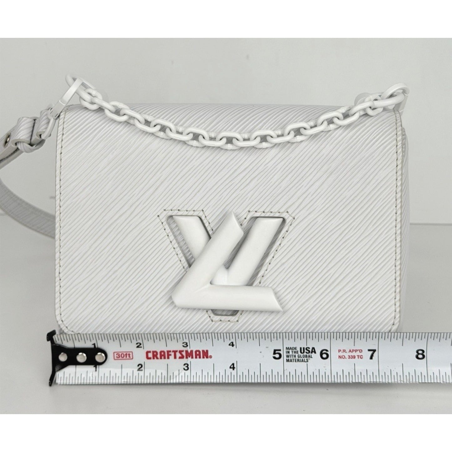 Louis Vuitton Twist PM Shoulder Bag in White Epi Leather 2020 D3