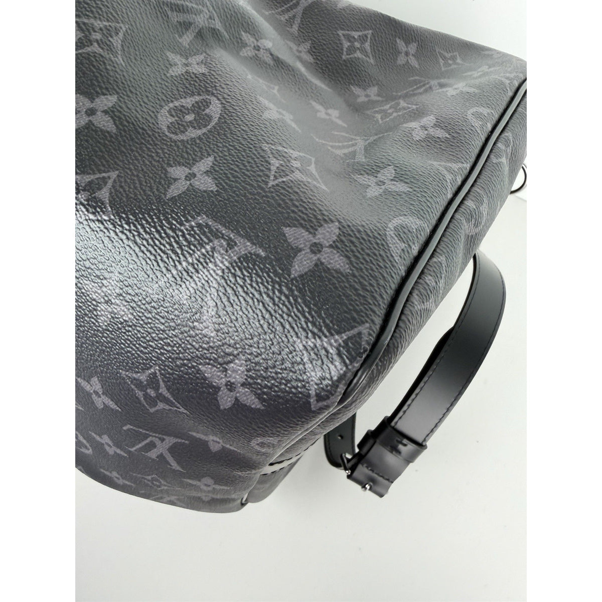 Louis Vuitton Keepall Bandouliere 55 Duffle Bag in Black Coated Canvas NFC E2