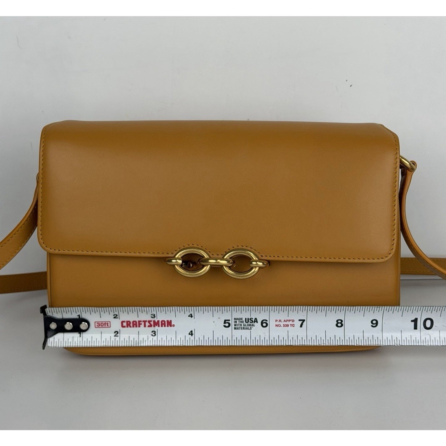 Saint Laurent Le Maillon Shoulder Bag in Yellow Leather for Women D3