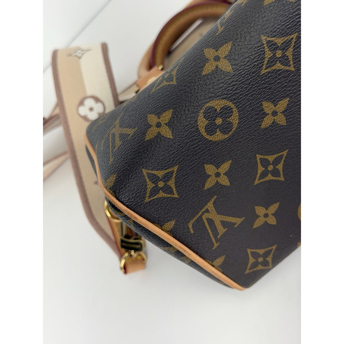 Louis Vuitton Speedy Bandouliere 20 Top Handle Bag Monogram Coated Canvas NFC F3