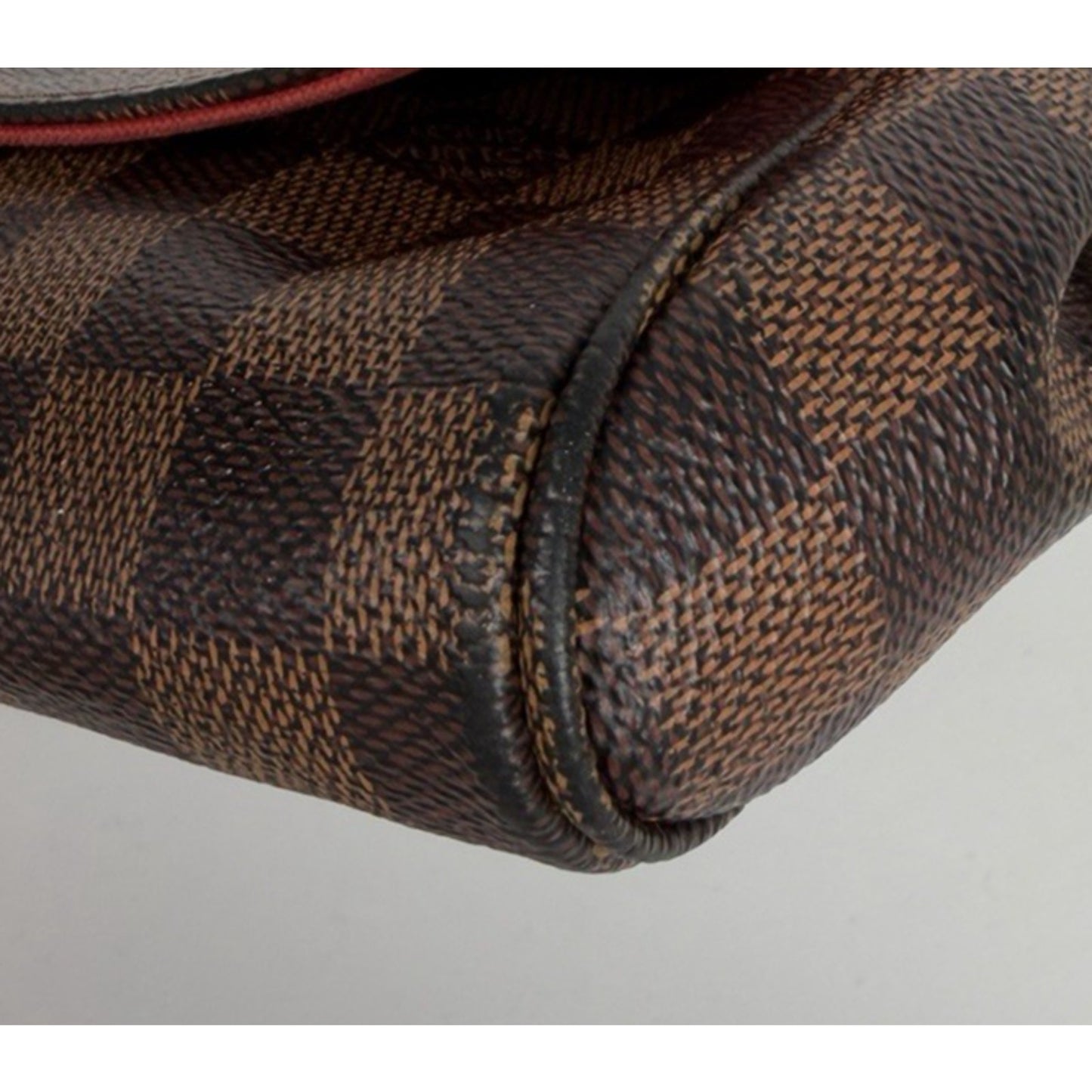 Louis Vuitton Favorite MM Shoulder Bag in Damier Ebene Coated Canvas 2015 S14