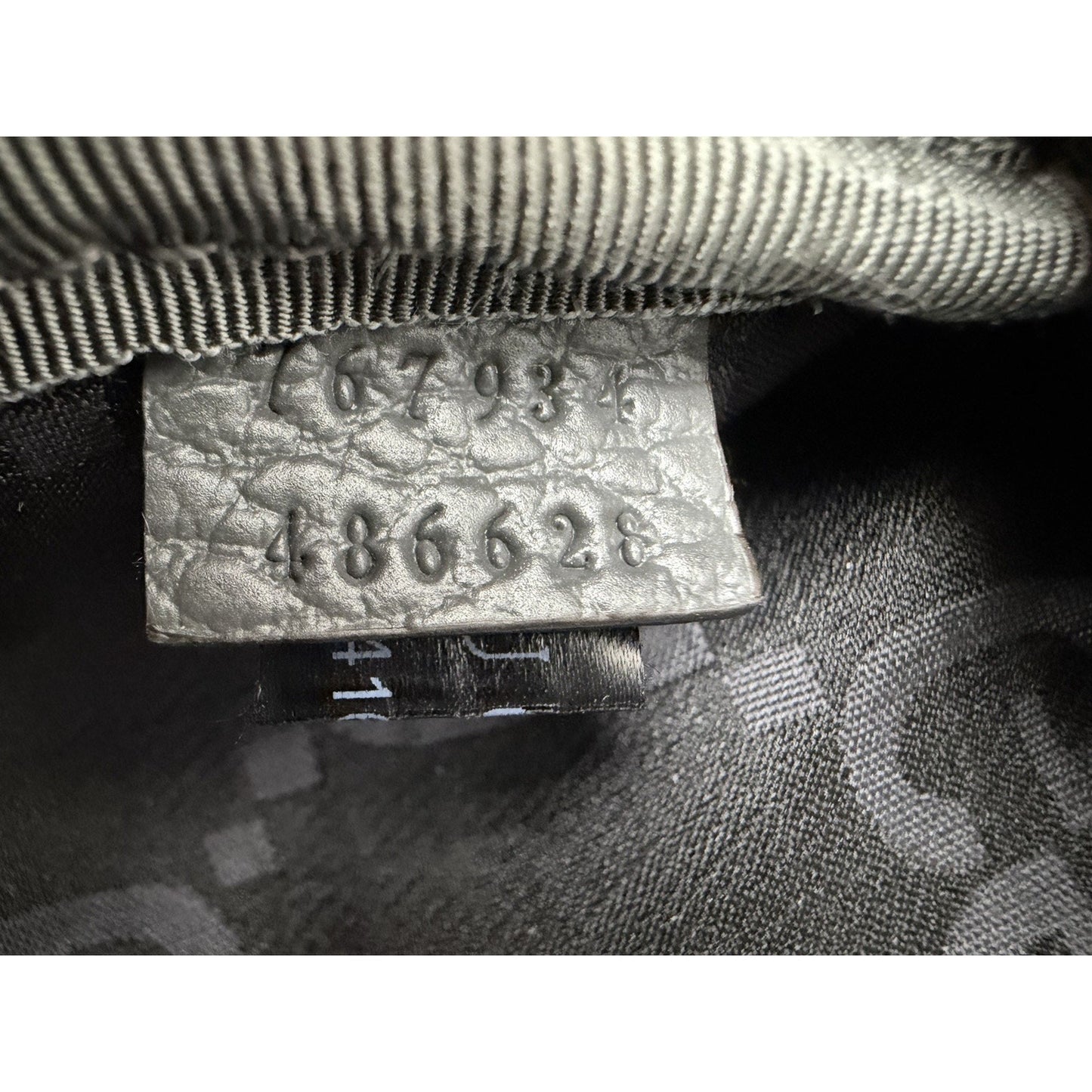 Gucci Belt Bag in Grey Ripstop GG Nylon and Leather for Men S17