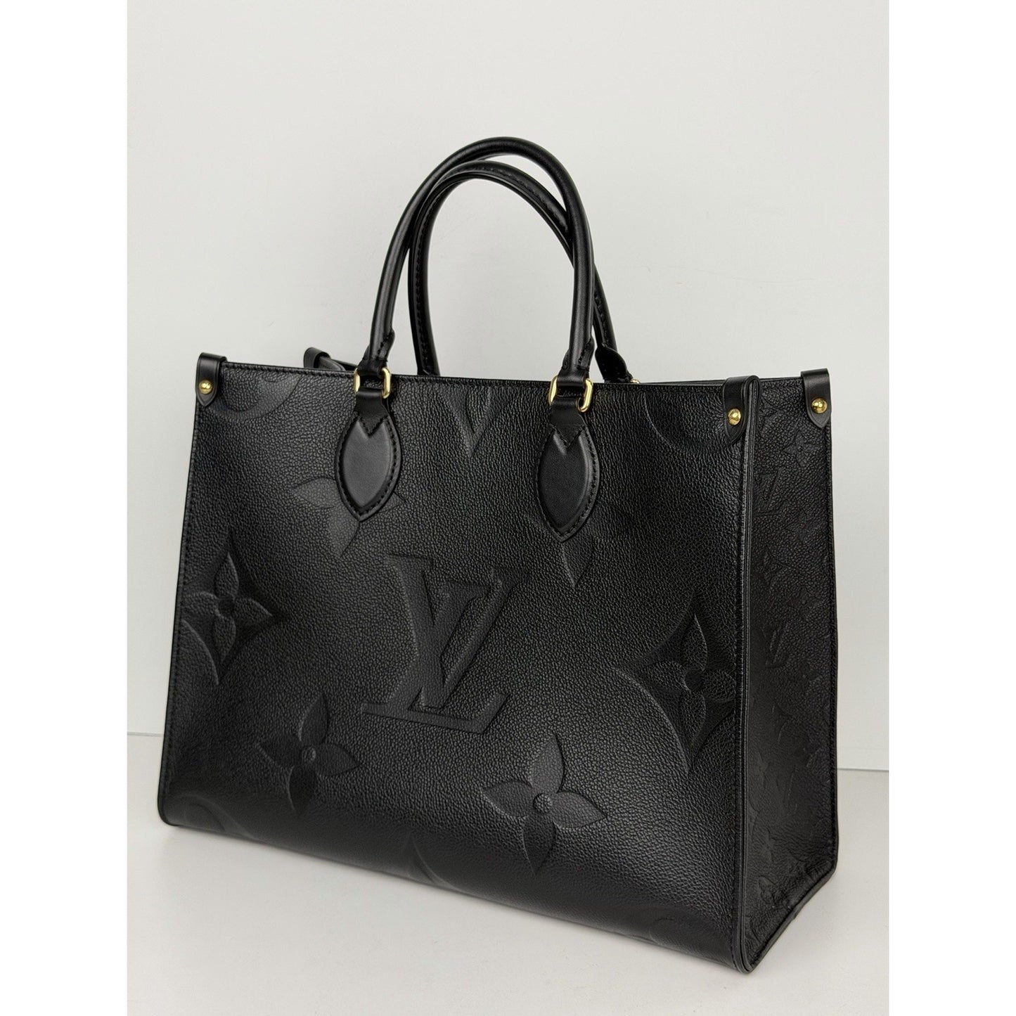 Louis Vuitton OnTheGo MM Tote Bag Black Monogram Empreinte Leather NFC C4