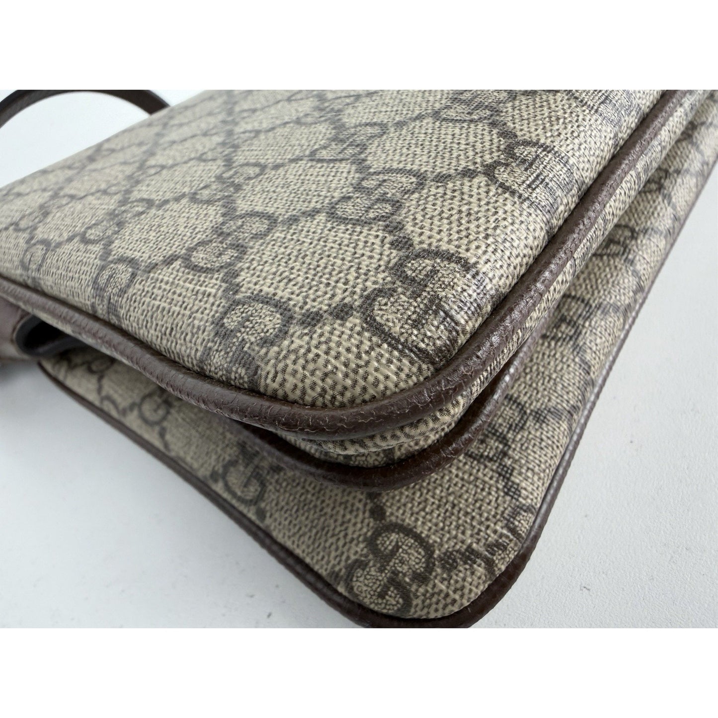 Gucci Ophidia Crossbody Bag Medium in Brown GG Supreme Coated Canvas S