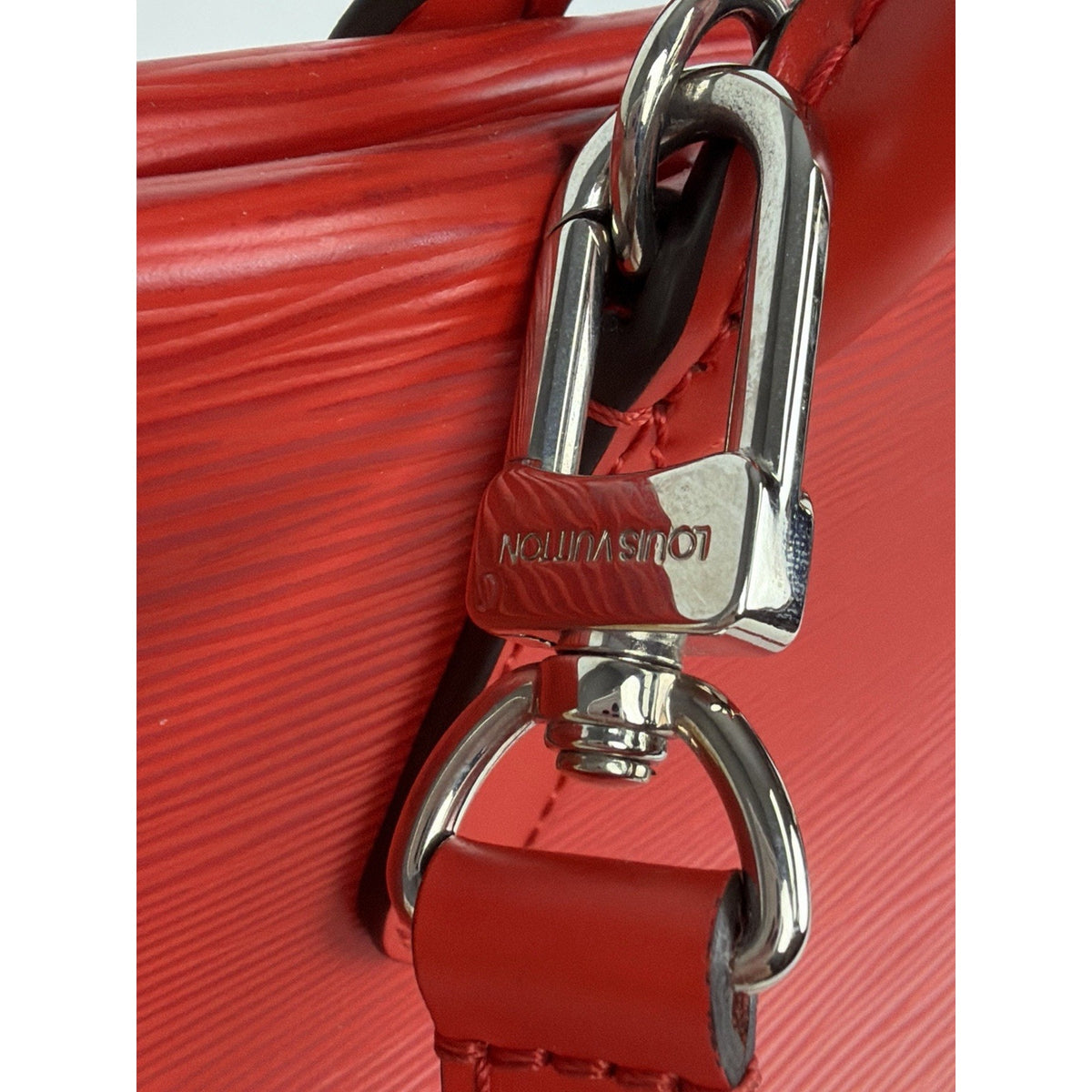 Louis Vuitton Marly Shoulder Bag MM in Red Coquelicot Epi Leather 2014 S07