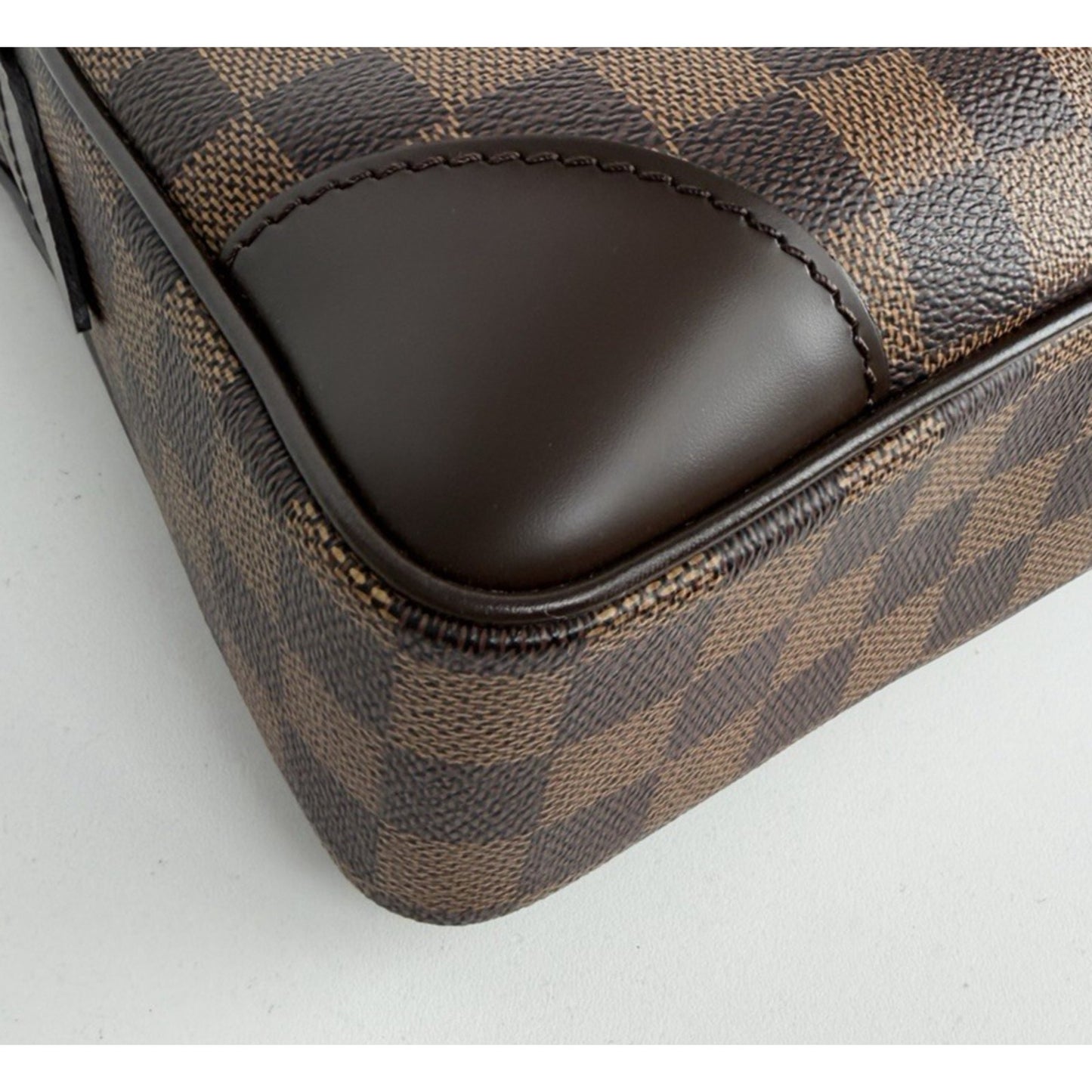 Louis Vuitton Porte-Documents Voyage GM Bag in Damier Ebene Coated Canvas 2011 S