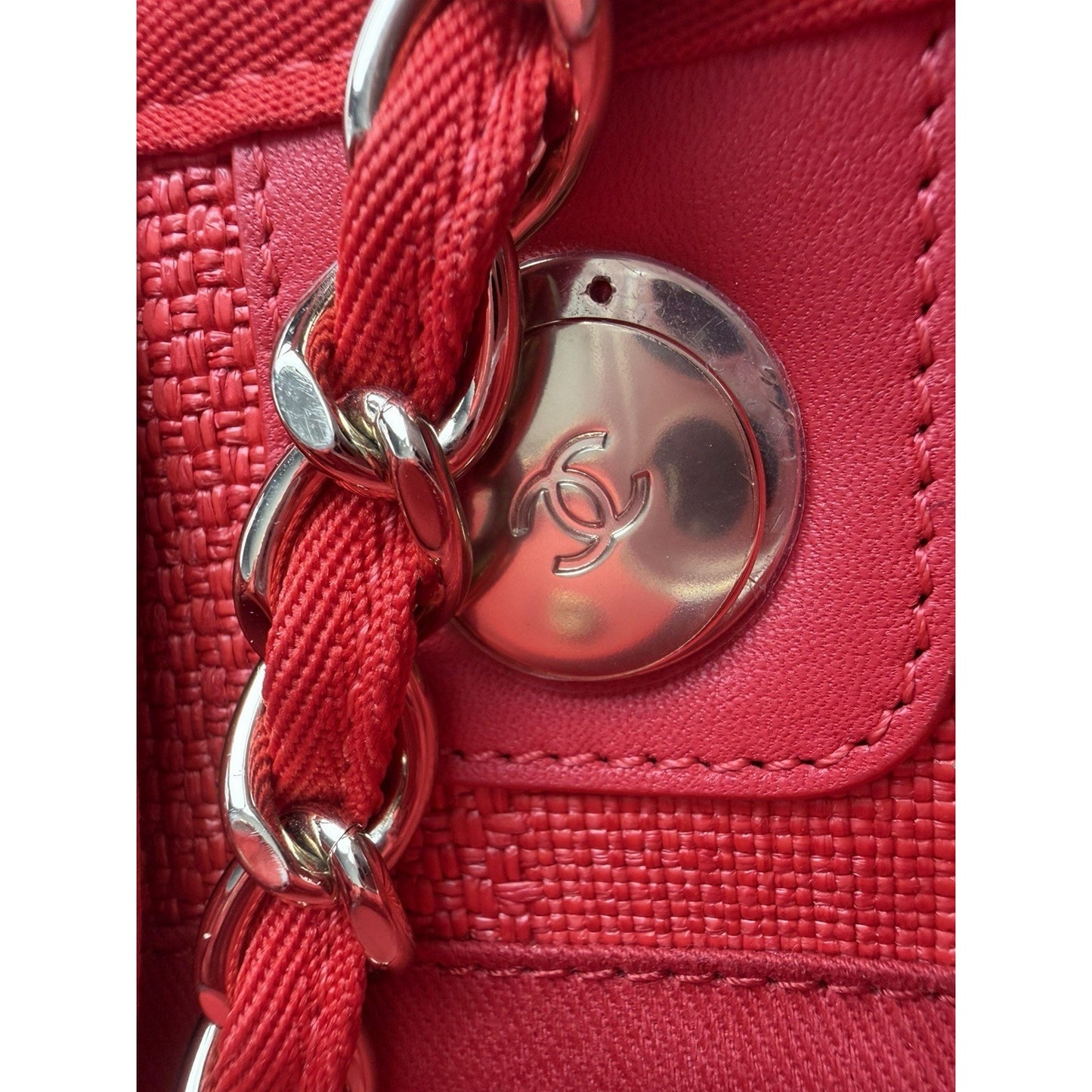 Chanel Deauville Tote Bag Medium Red Canvas with Champagne-Tone Hardware 2019 C6