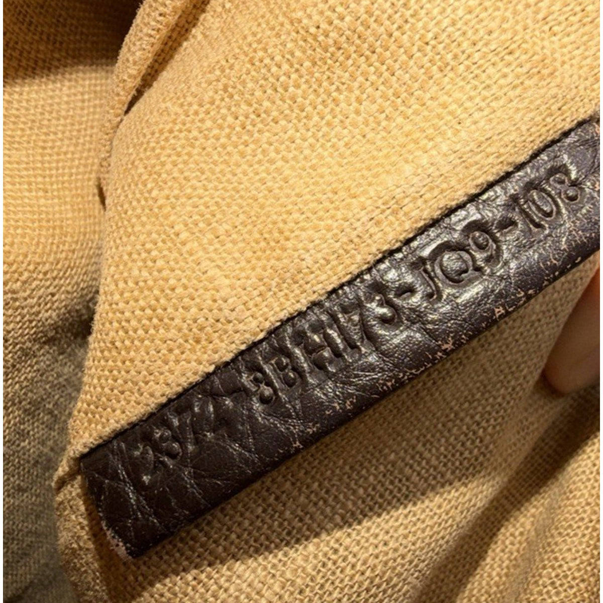 Fendi Zucca Tote Top Handles Bag in Brown Canvas "FF "Monogram S-09