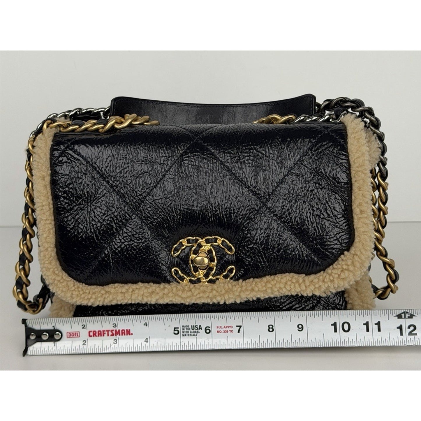 Chanel 19 Flap Bag Medium in Black Shiny Crumpled Calfskin and Shearling NFC