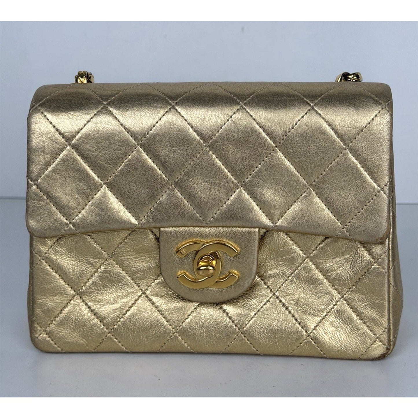 Chanel Vintage Matelasse Turn Lock Chain Shoulder Bag Gold Lambskin 1989-1991