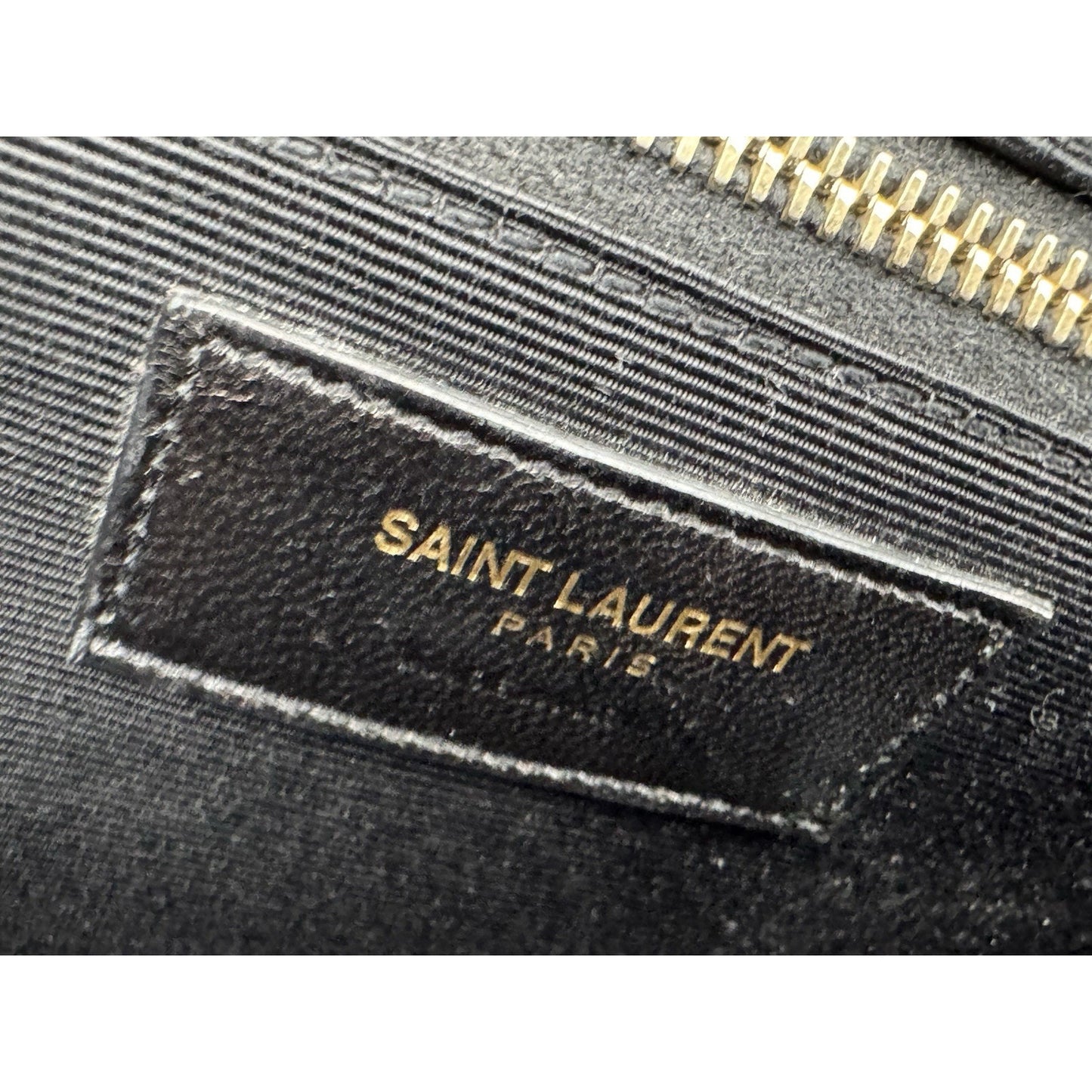 SAINT LAURENT Grain De Poudre Matelasse Chevron Large Monogram Satchel B-6