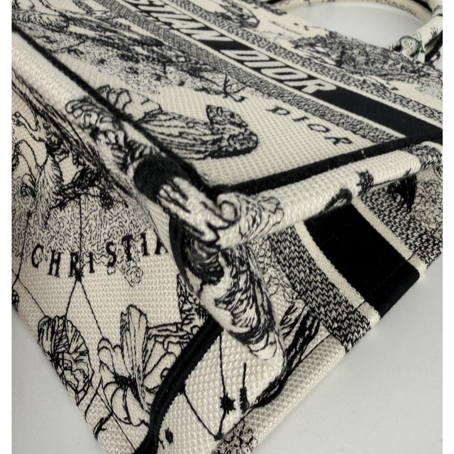 Christian Dior Book Tote Medium Bag in the Toile De Jouy Zodiac Embroidery B3