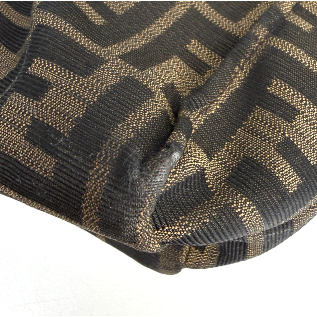 Fendi Zucca Tote Top Handles Bag in Brown Canvas "FF "Monogram S-09