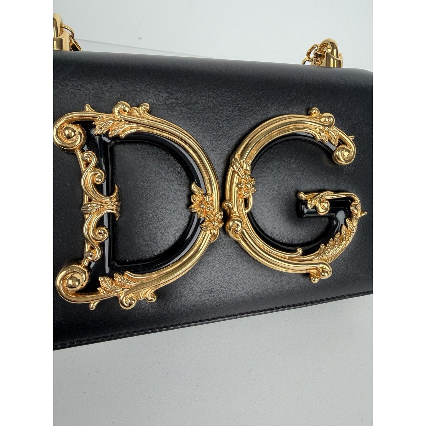 Dolce & Gabbana DG Girls Shoulder Bag Small in Black Leather for Women S15
