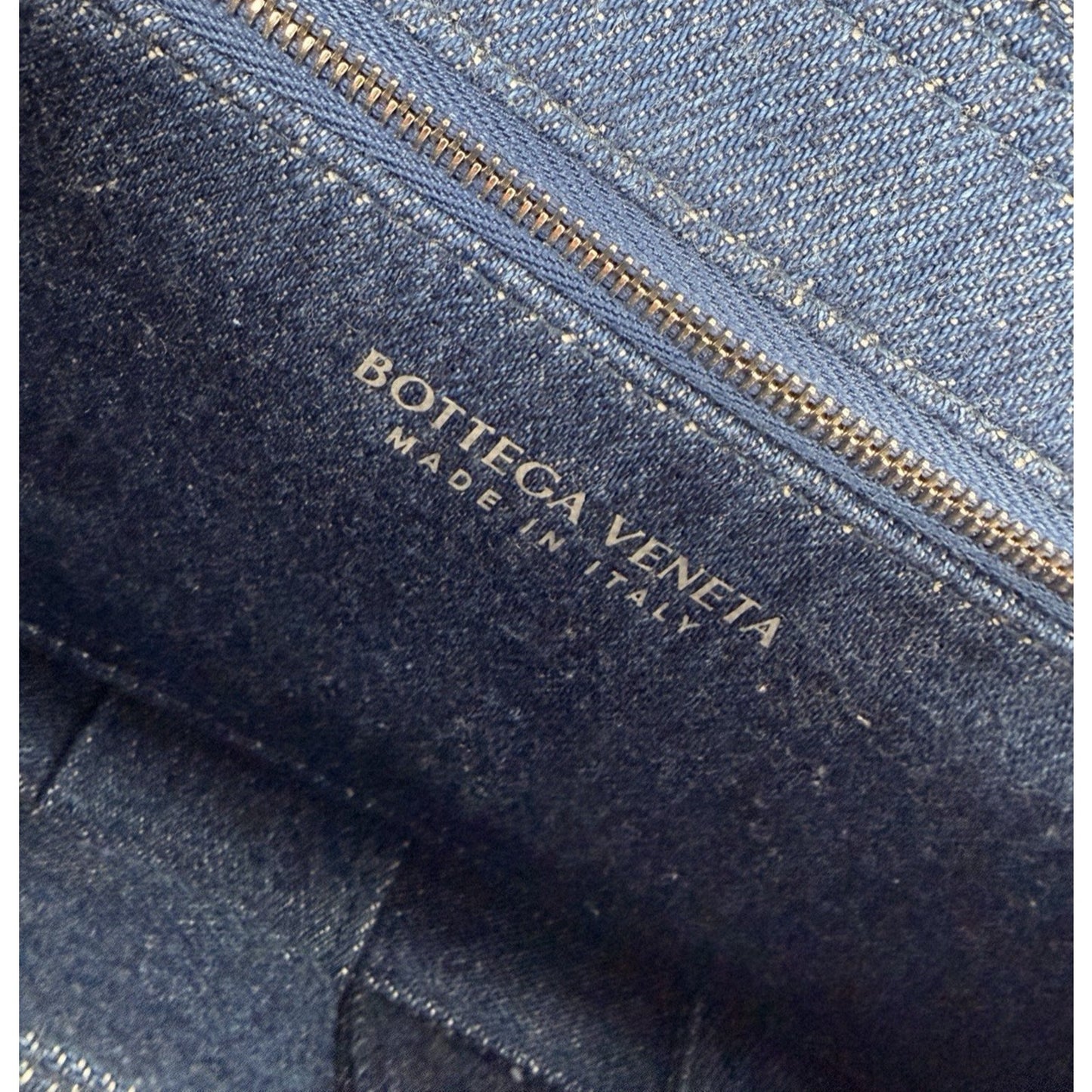 Bottega Veneta Cassette Crossbody Bag in Blue Denim Intrecciato Regular C3
