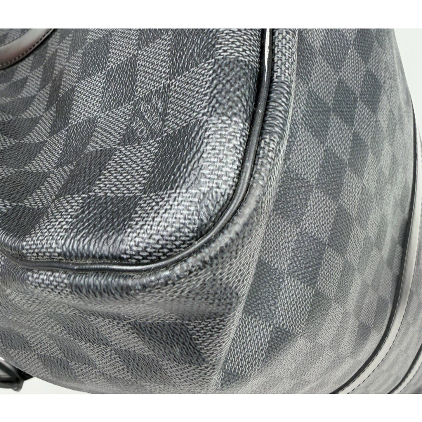 Louis Vuitton Keepall 55 Bandouliere Travel Bag in Damier Coated Canvas 2017 S