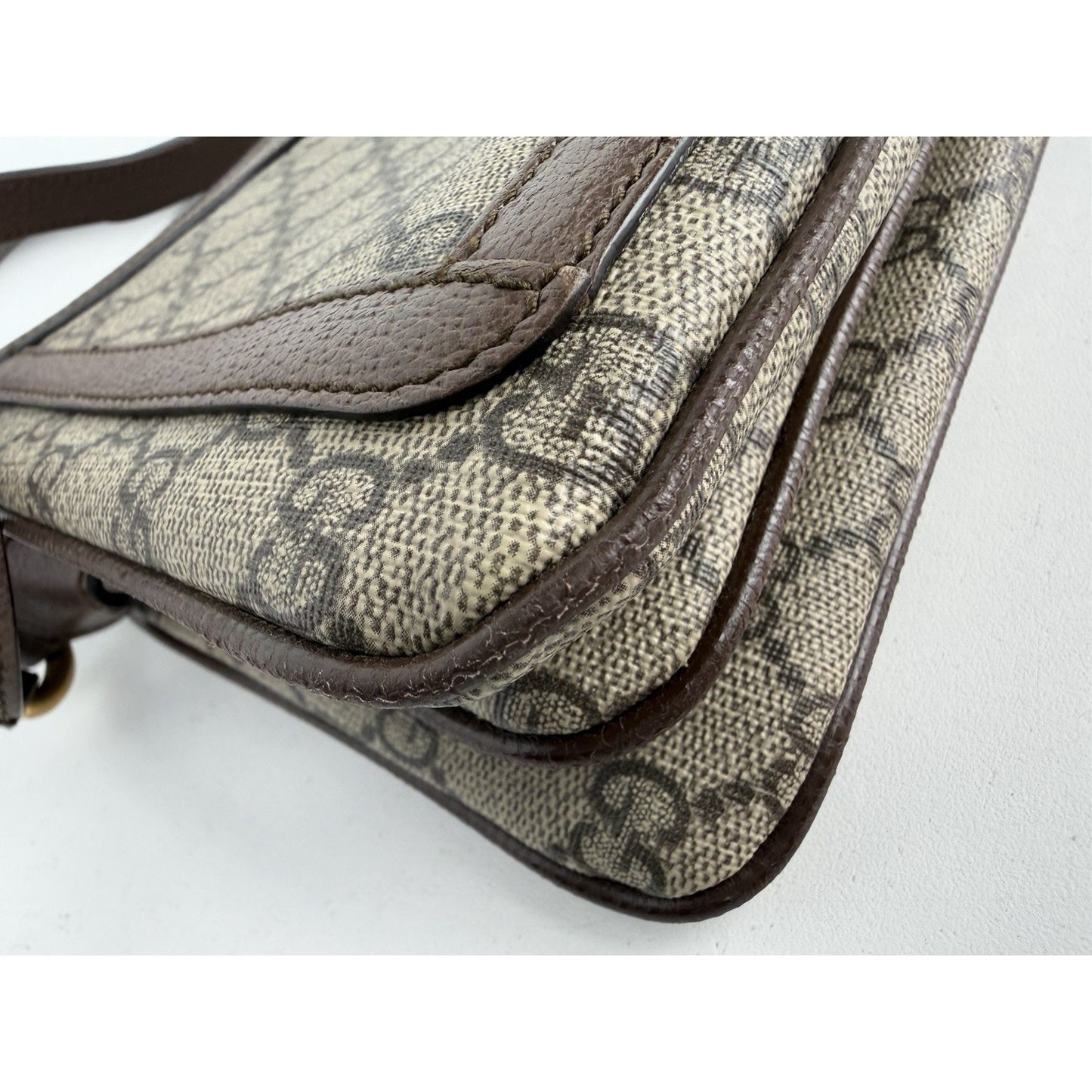 Gucci Ophidia Crossbody Bag Medium in Brown GG Supreme Coated Canvas S