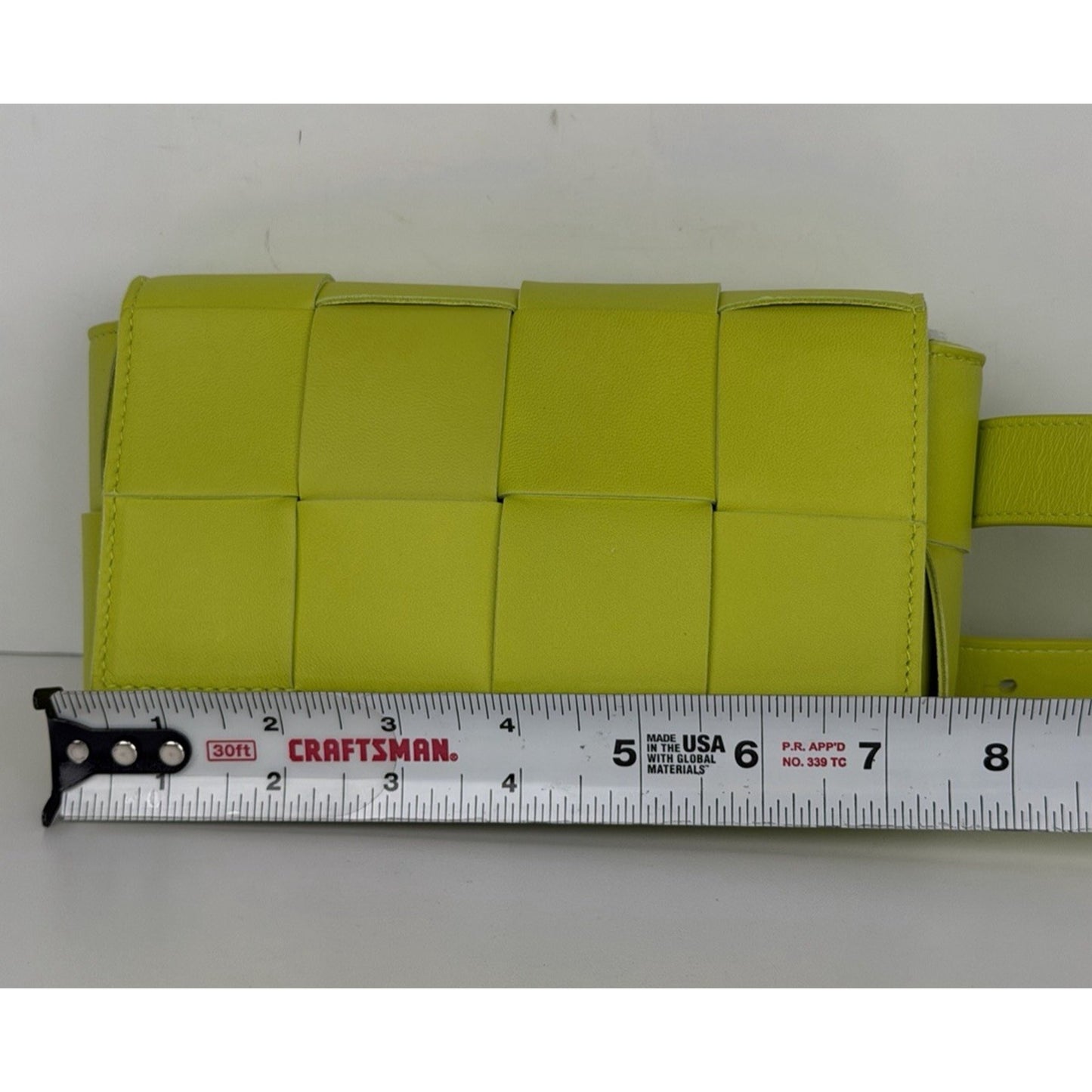 Bottega Veneta Cassette Belt Bag Kiwi-Green Maxi Intrecciato Woven Leather S08