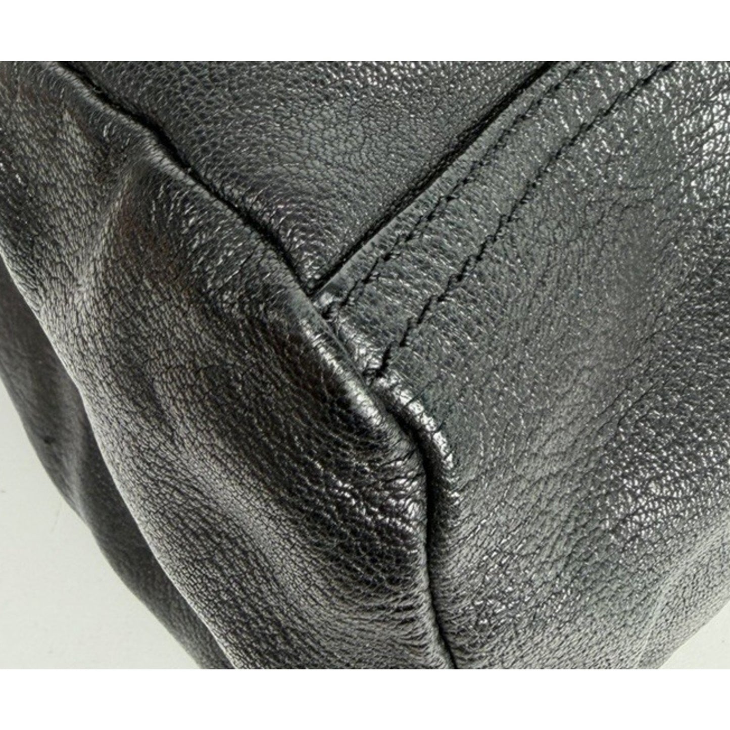 Givenchy Pandora Shoulder Bag Medium in Black Leather with Detachable Strap S17