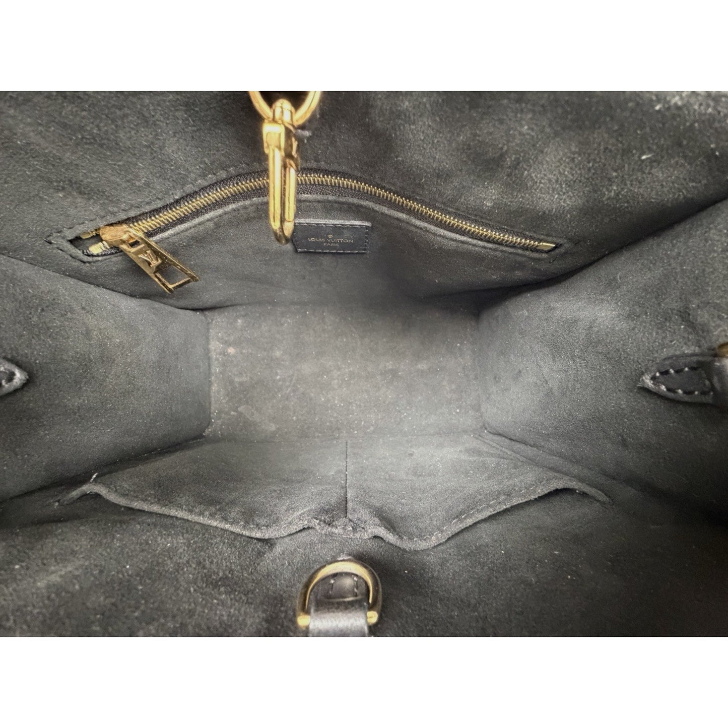 Louis Vuitton OnTheGo PM Bag in Back Debossed Monogram Empreinte Leather NFC C3
