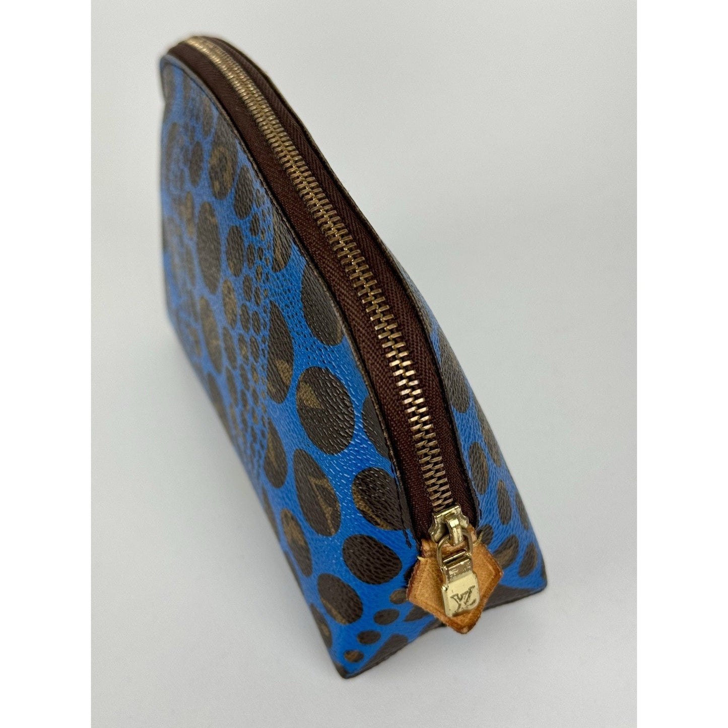 Louis Vuitton Yayoi Kusama Pumpkin Dots Cosmetic Pouch Blue Canvas C-7