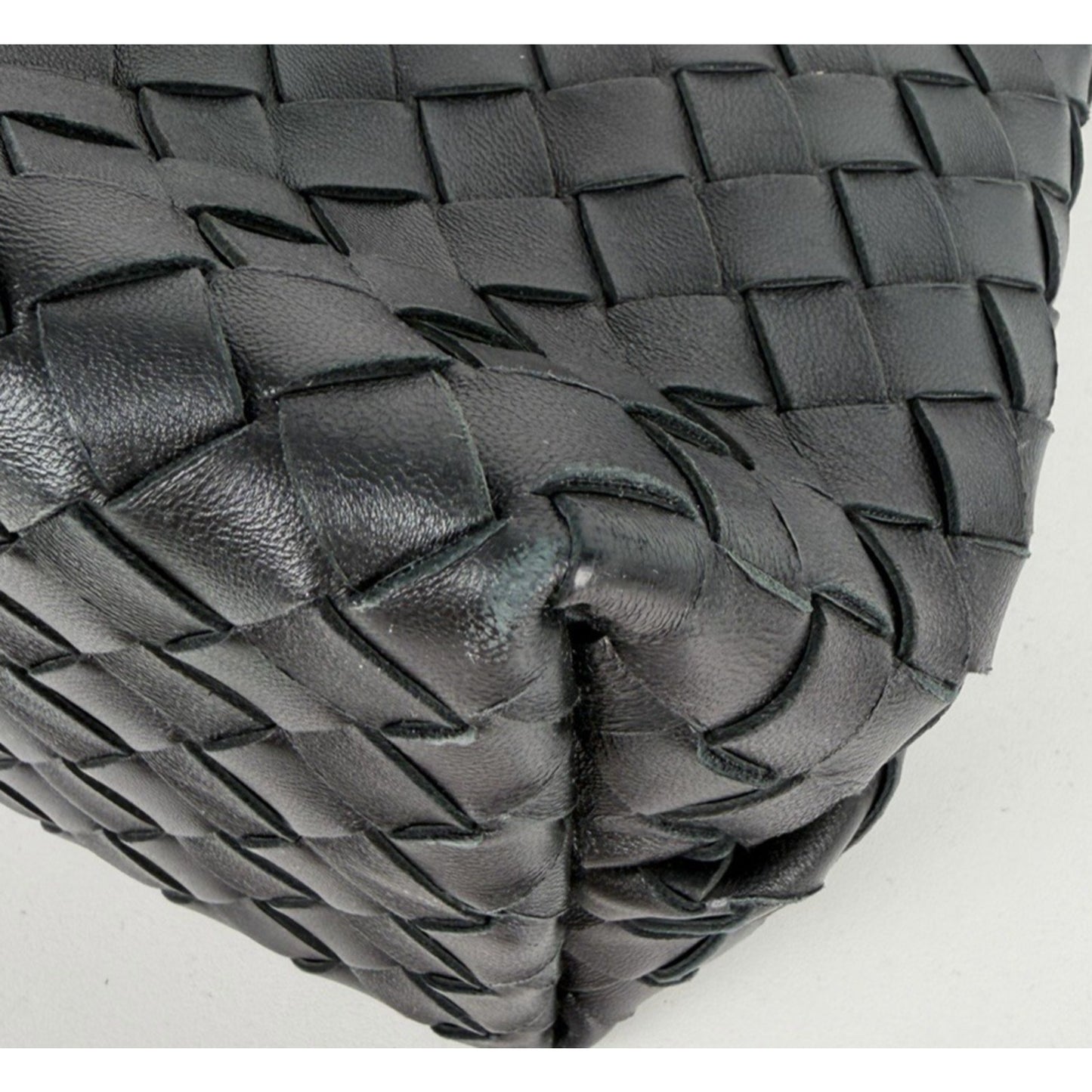 Bottega Veneta Andiamo Tote Small Bag in Black Intrecciato Leather D-4