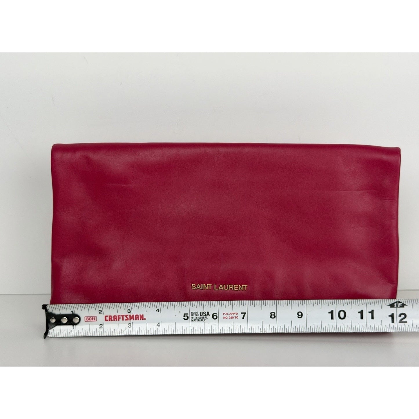 Saint Laurent Pouch Folding Flap Clutch Bag in Fuchsia Leather S13