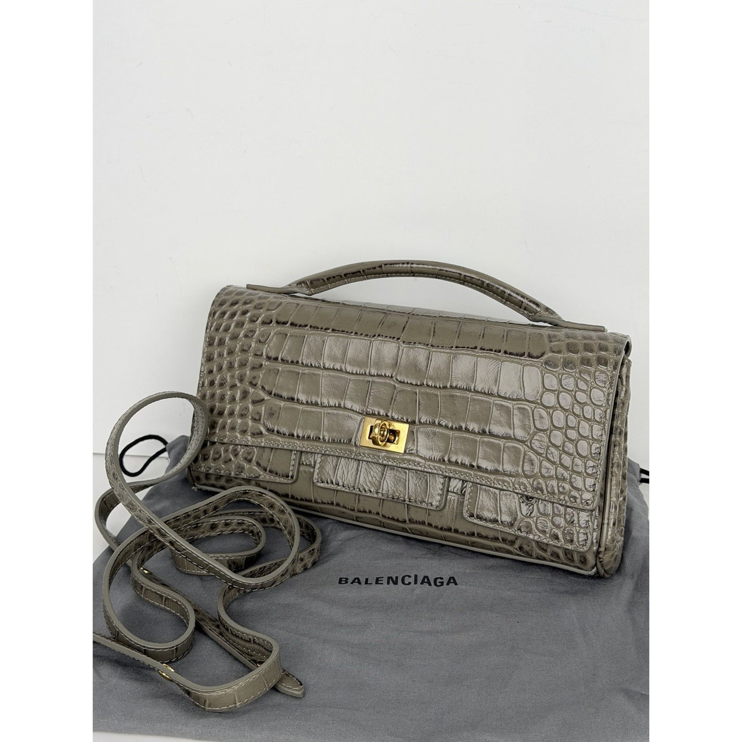Balenciaga Bel Air Small Clutch Bag in Khaki Leather Gold-Tone Hardware C6