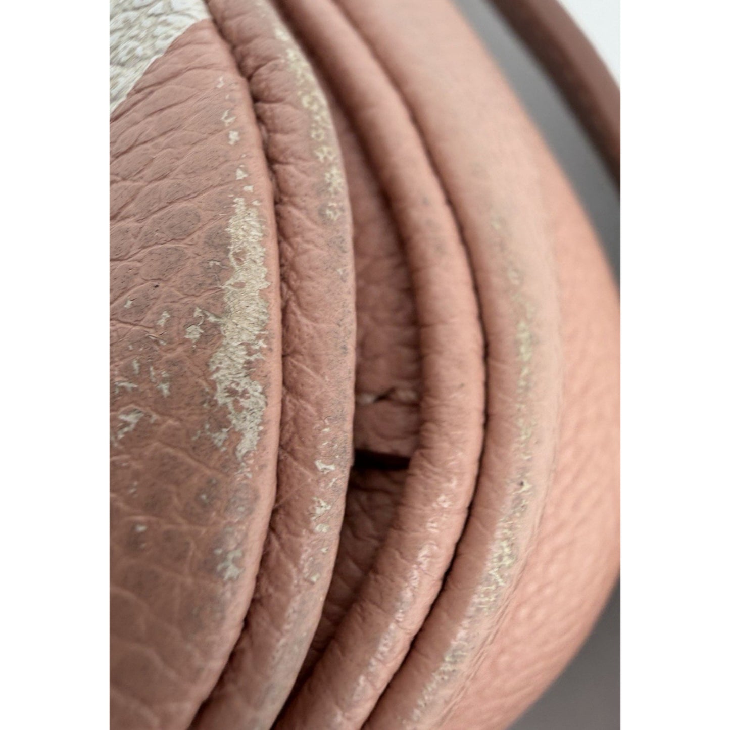Louis Vuitton Pochette Metis Bicolor Rose Trianon & Cream Shoulder Bag NFC E2