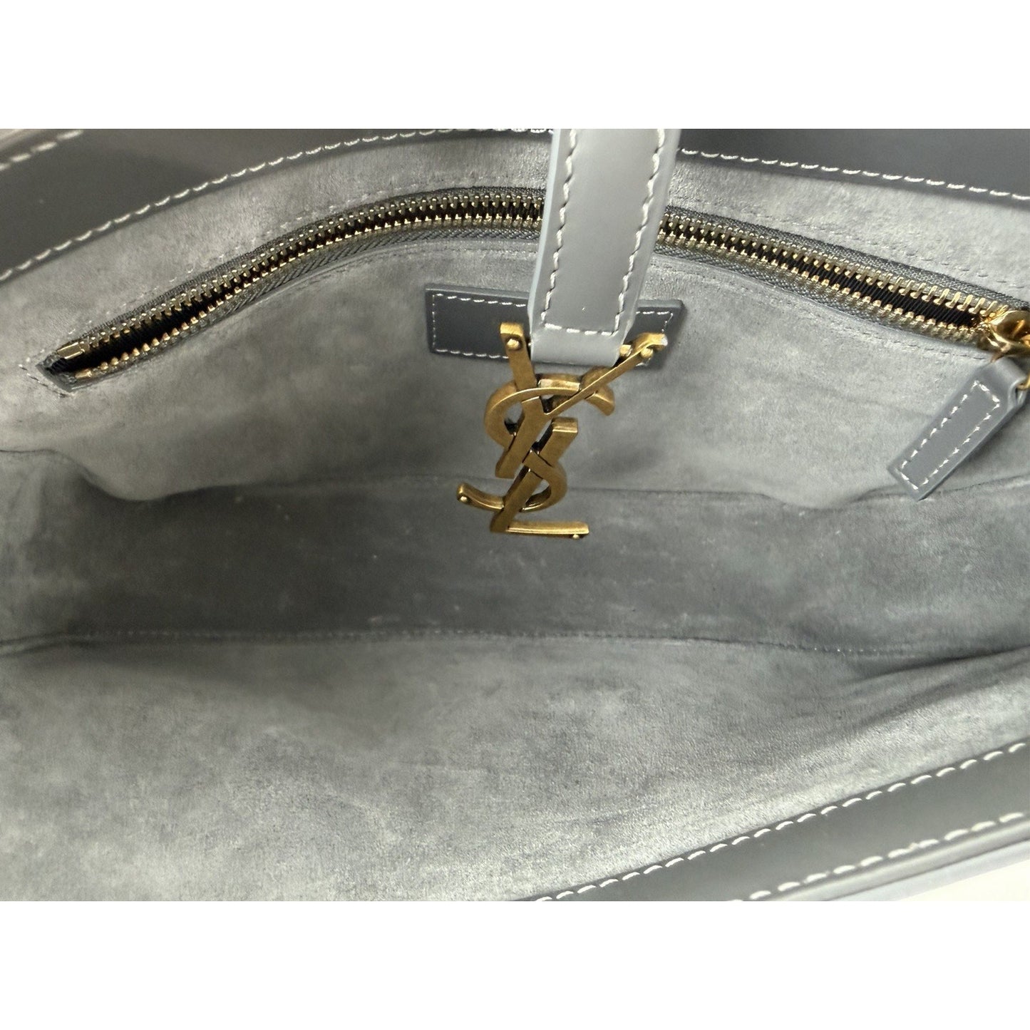 Saint Laurent Le 5 À 7 Hobo Shoulder Bag in Gray Smooth Calfskin Leather S-09