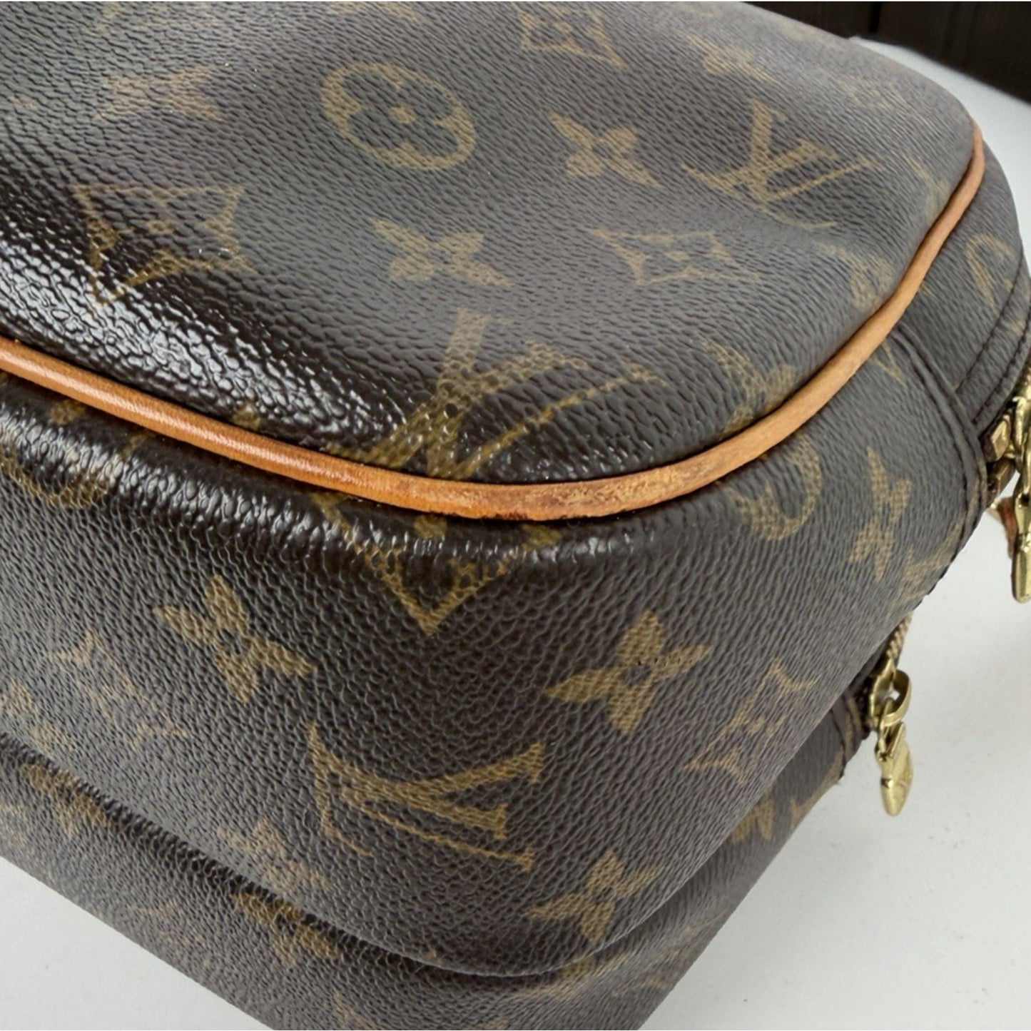 Louis Vuitton Monogram Reporter PM Crossbody Bag in Brown Coated Canvas 2004 S13
