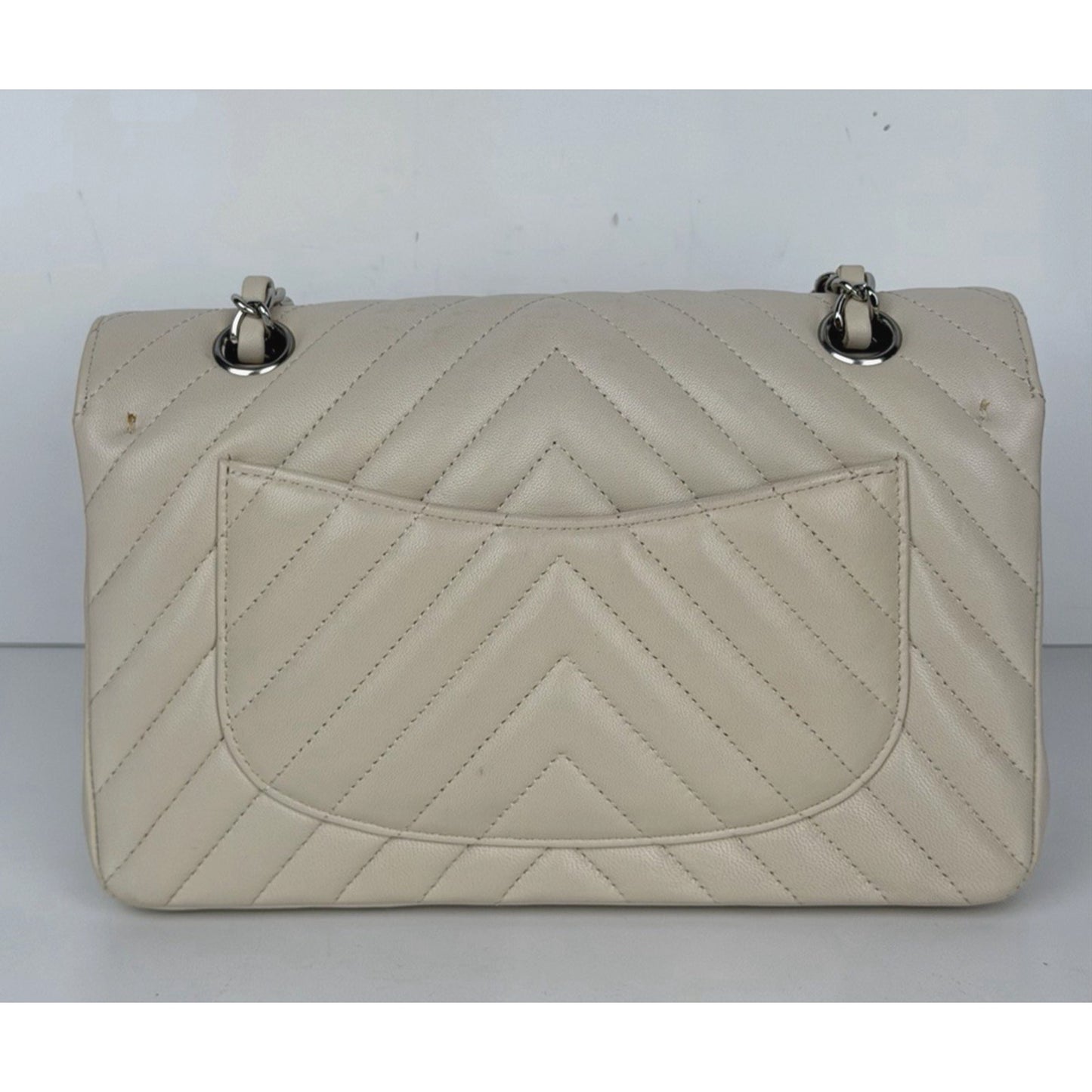 Chanel Small Classic Double Flap Shoulder Bag in Chevron Ivory Leather 2021 U2
