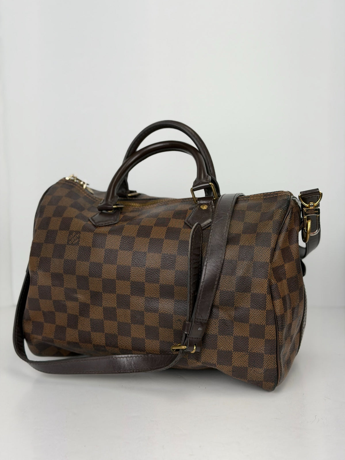 Actual Louis Vuitton Damier Ebene Speedy 30 handbag with shoulder strap