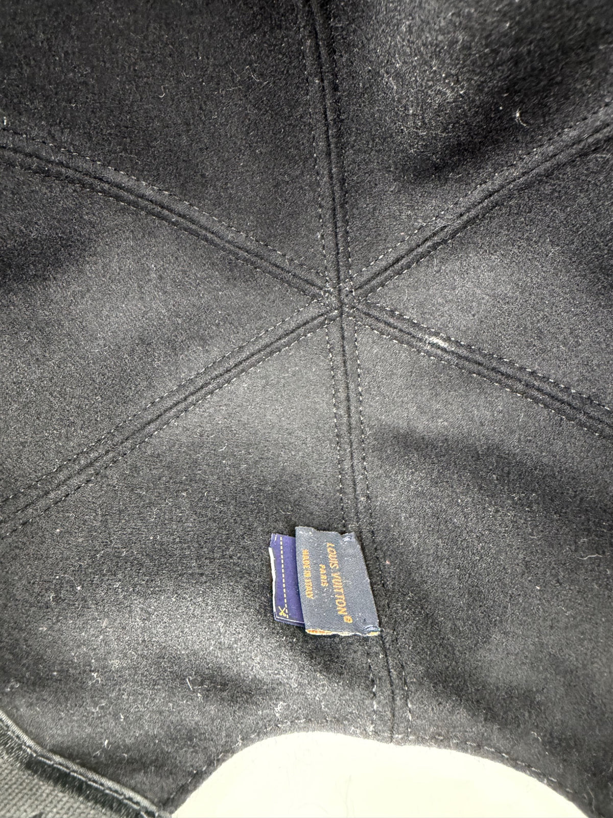 Interior label and construction