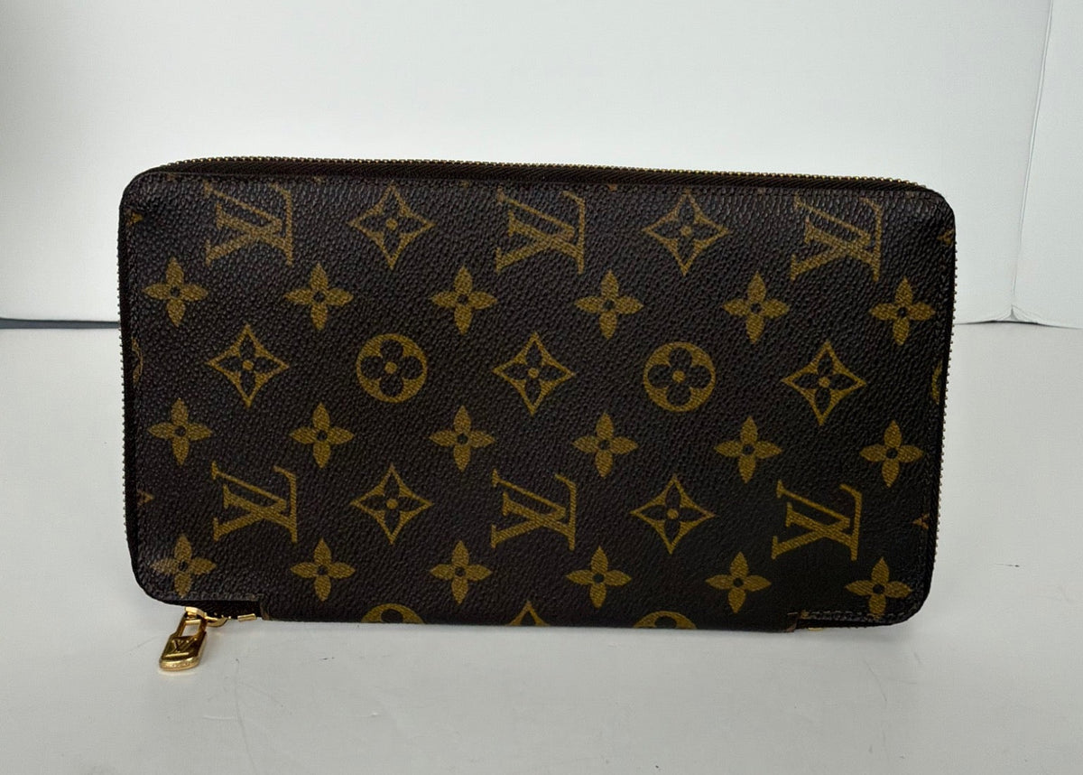 Actual item photo 2: Louis Vuitton Monogram zip-around wallet