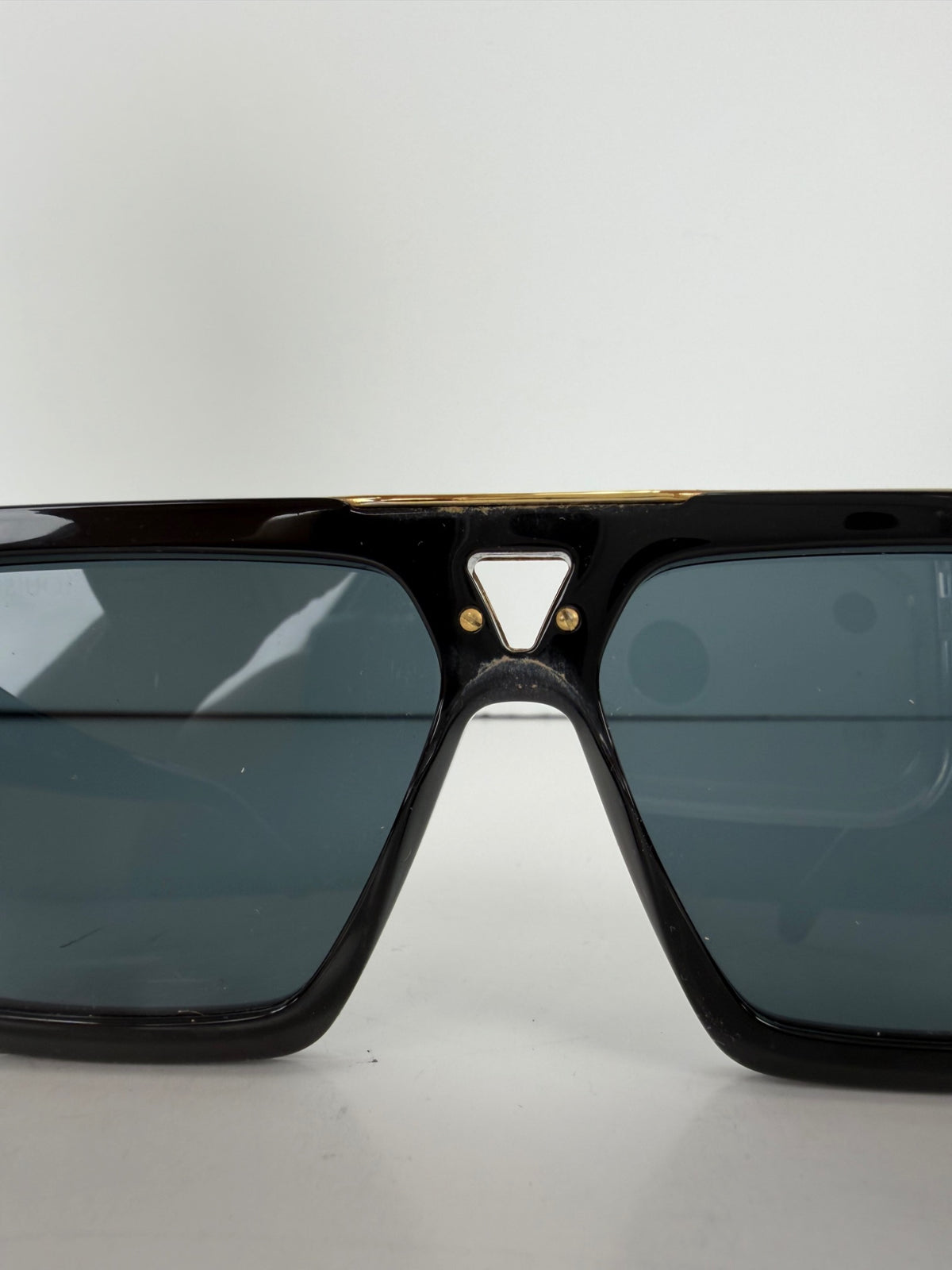 Actual item photograph — Louis Vuitton Z1502W sunglasses