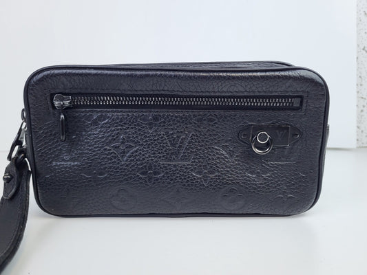 Louis Vuitton Louis Vuitton Pochette Volga Second Bag Taurillon Monogram Black