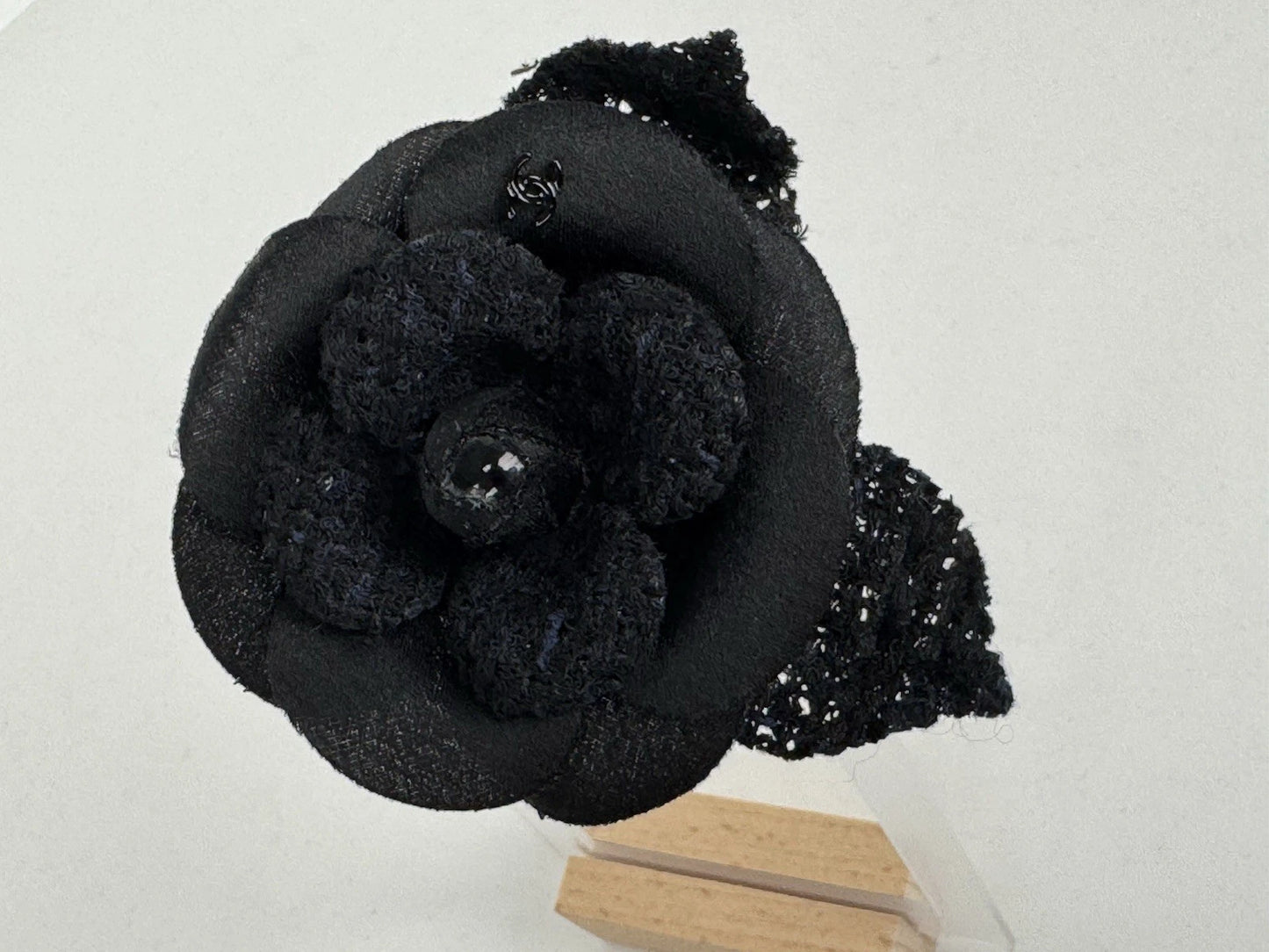 CHANEL Tweed Fabric Camellia Pin Brooch Navy Blue Black R-1