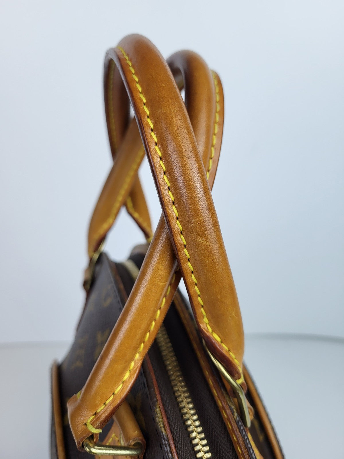 Louis Vuitton LV Ellipse PM Handbag Monogram Leather Vintage 