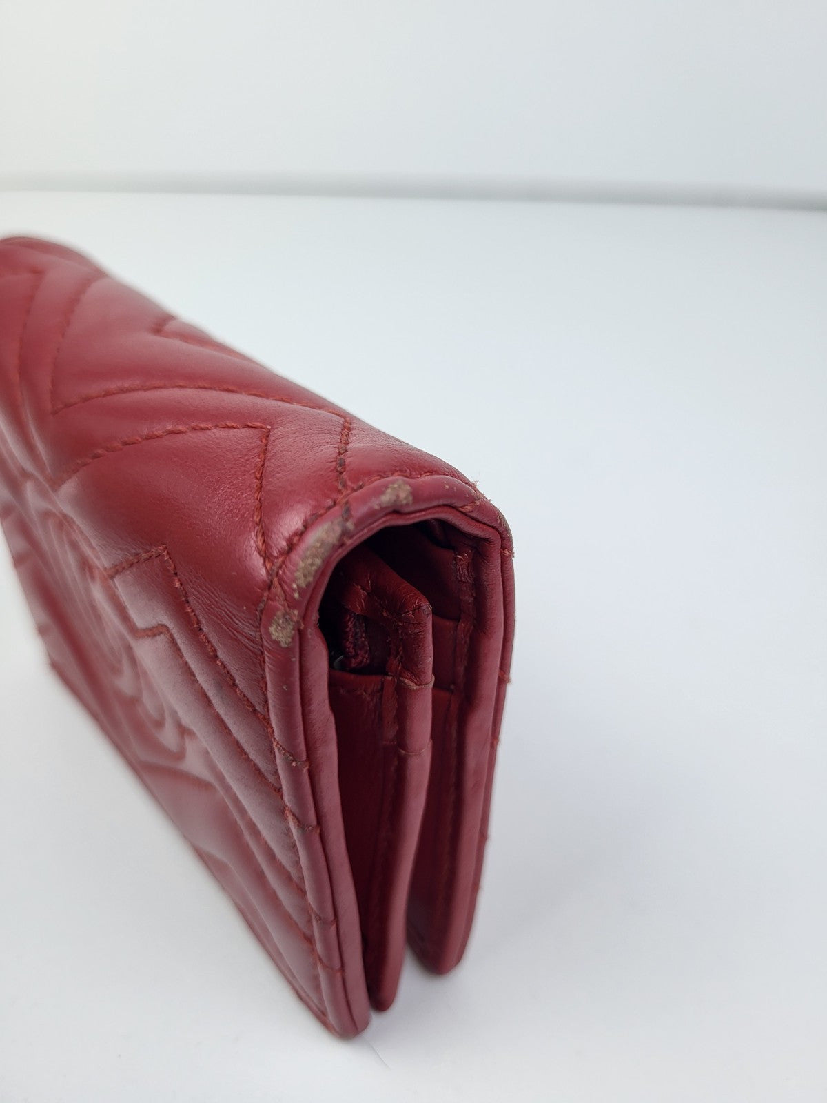 Gucci Matelasse Leather GG Marmont Card Wallet Red