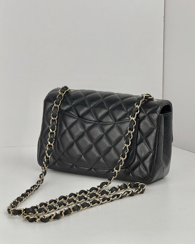 CHANEL Mini Rectangular Quilted Flap Bag