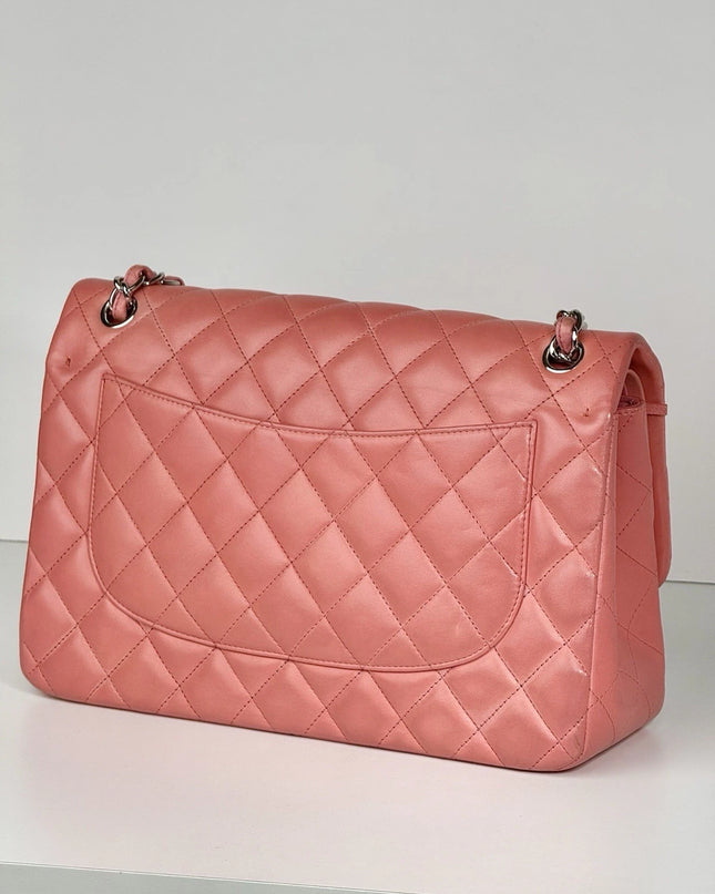 Chanel Jumbo Double Flap Shoulder Bag