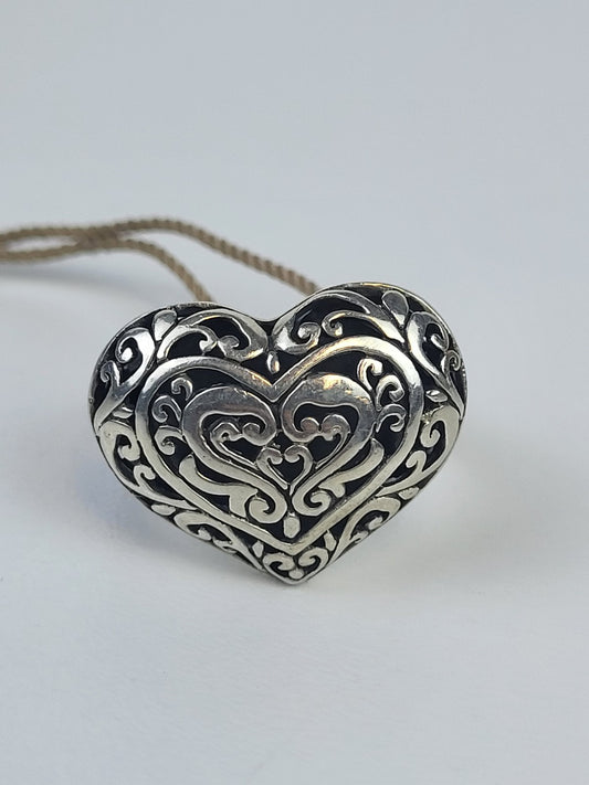 925 Sterling Silver Heart Ring Size 8.5