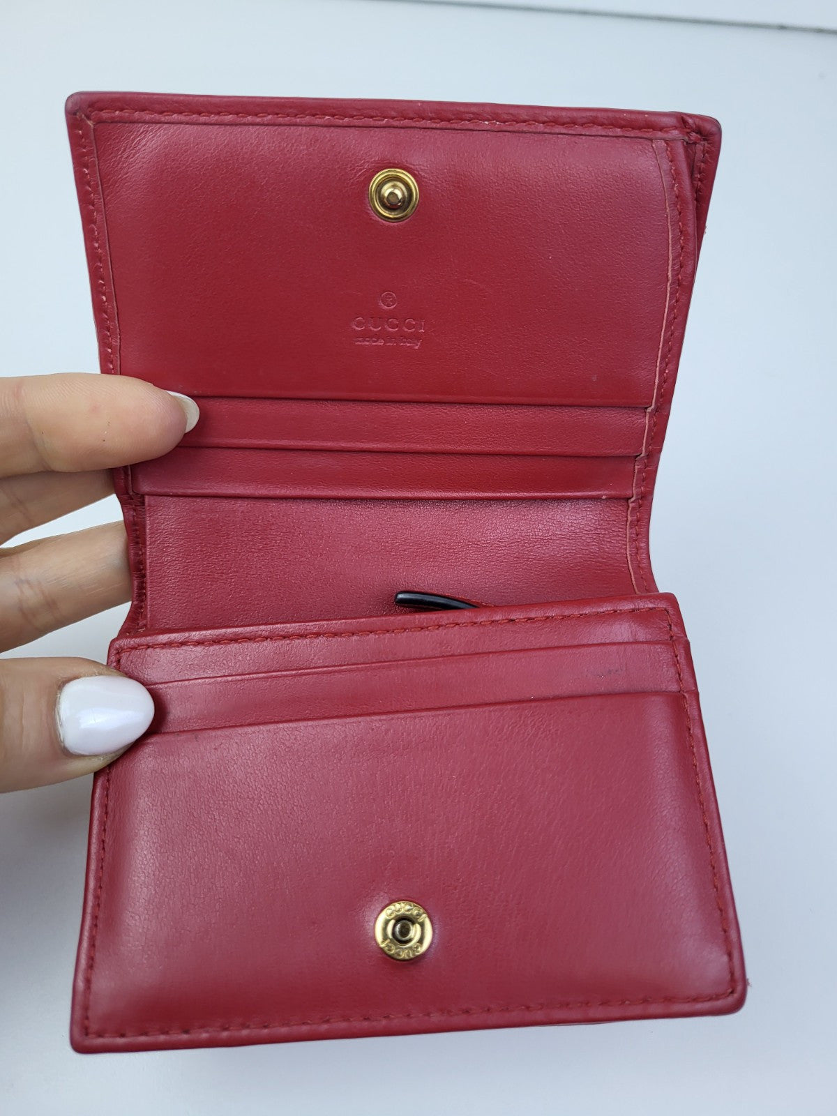 Gucci Matelasse Leather GG Marmont Card Wallet Red